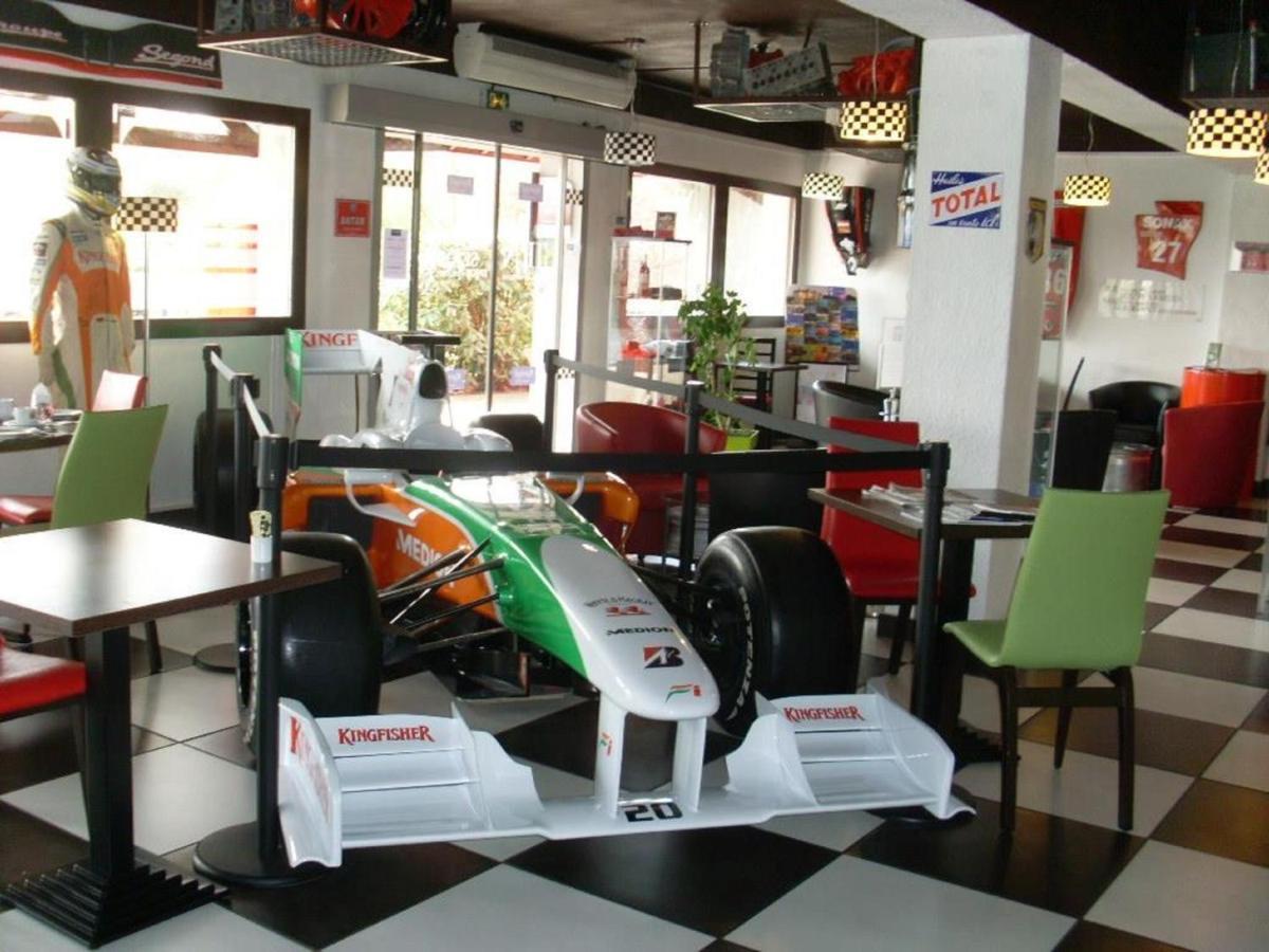 Enzo Hotels Vierzon By Kyriad Direct Zewnętrze zdjęcie