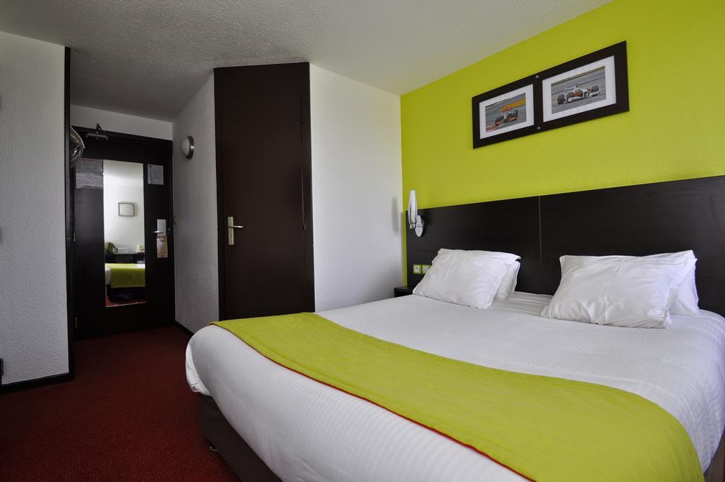 Enzo Hotels Vierzon By Kyriad Direct Zewnętrze zdjęcie